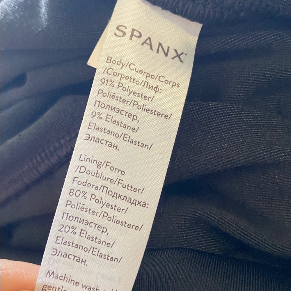 SPANX Very Black Classic High-Waist Velvet Leggings Large - Picture 11 of 12